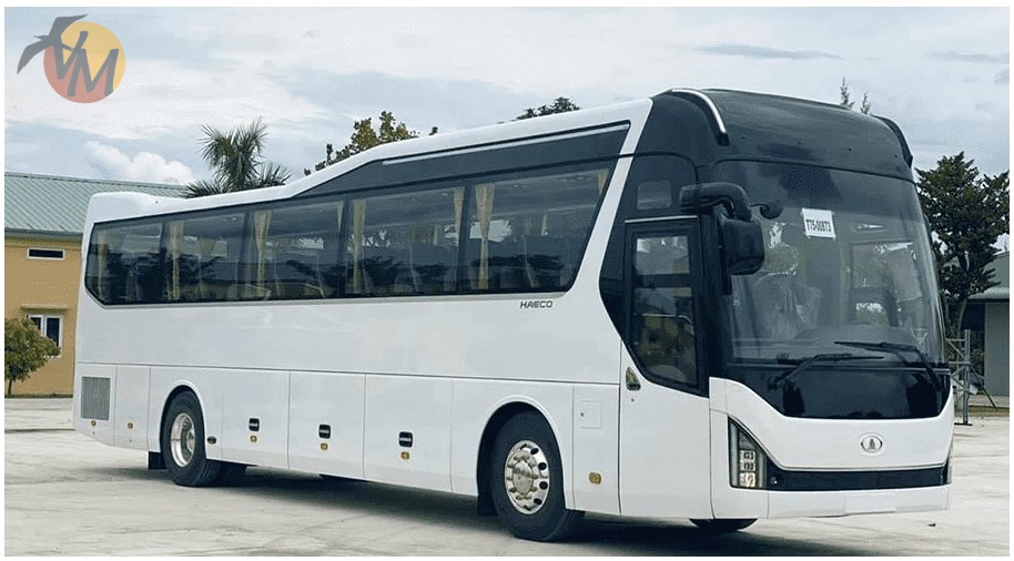 Hyundai Universe 45