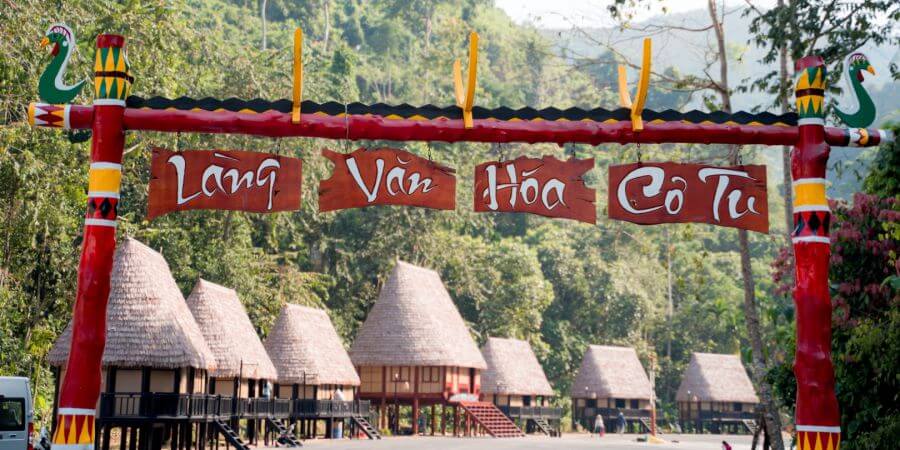 làng văn hóa cơ tu